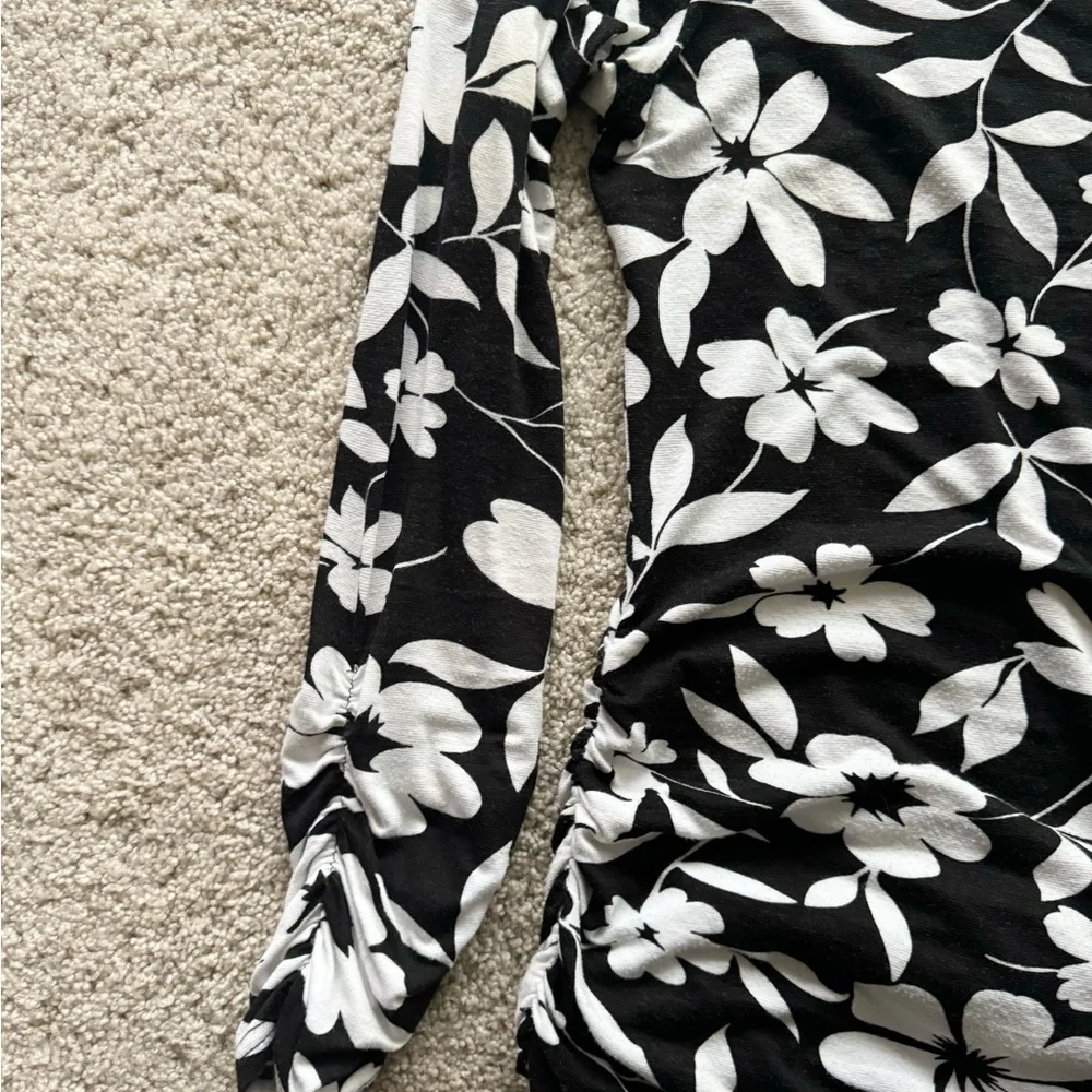 CARTISE ROUCHED TOP - Picture 5 of 6